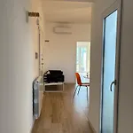 Casa Quintino Sella 208 *